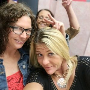 Meet your Posher, Amy